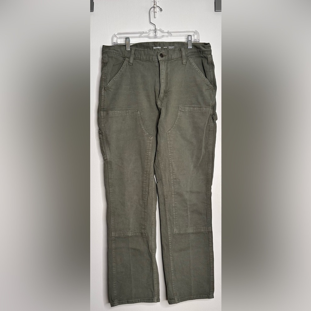 Old Navy Men's Olive Green Pants. Men’s size 36x32